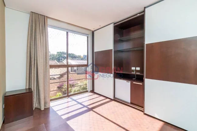 Imagem Apartamento ensolarado- 2 vagas