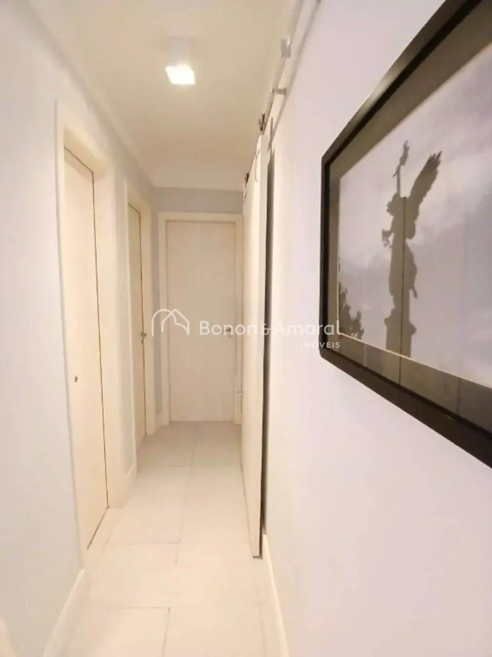Imagem Apartamento com 3 Quartos e 3 banheiros à Venda, 74 m² por R$ 825.000