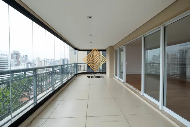 Imagem OPORTUNIDADE UNICA APARTAMENTO SEMI MOBILIADO 273,10M², 3 SUÍTES, TERRAÇO GOURMET COM 5 VAGAS A VENDA - VILA OLÍMPIA - ZONA SUL - SÃO PAULO / SP