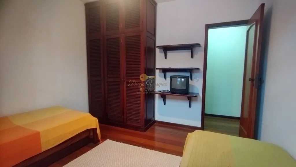 Imagem Casa em Condomínio para Venda em Teresópolis / RJ no bairro Alto