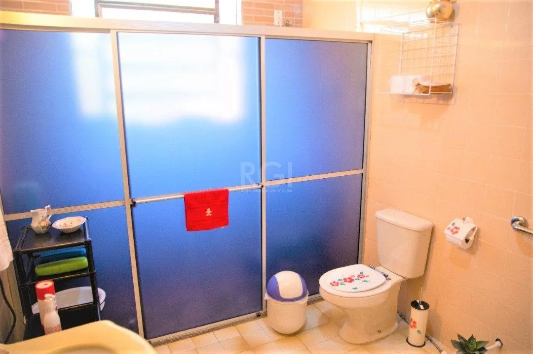 Imagem Casa para Venda - 423.16m², 4 dormitórios, sendo 1 suites, 4 vagas - Glória