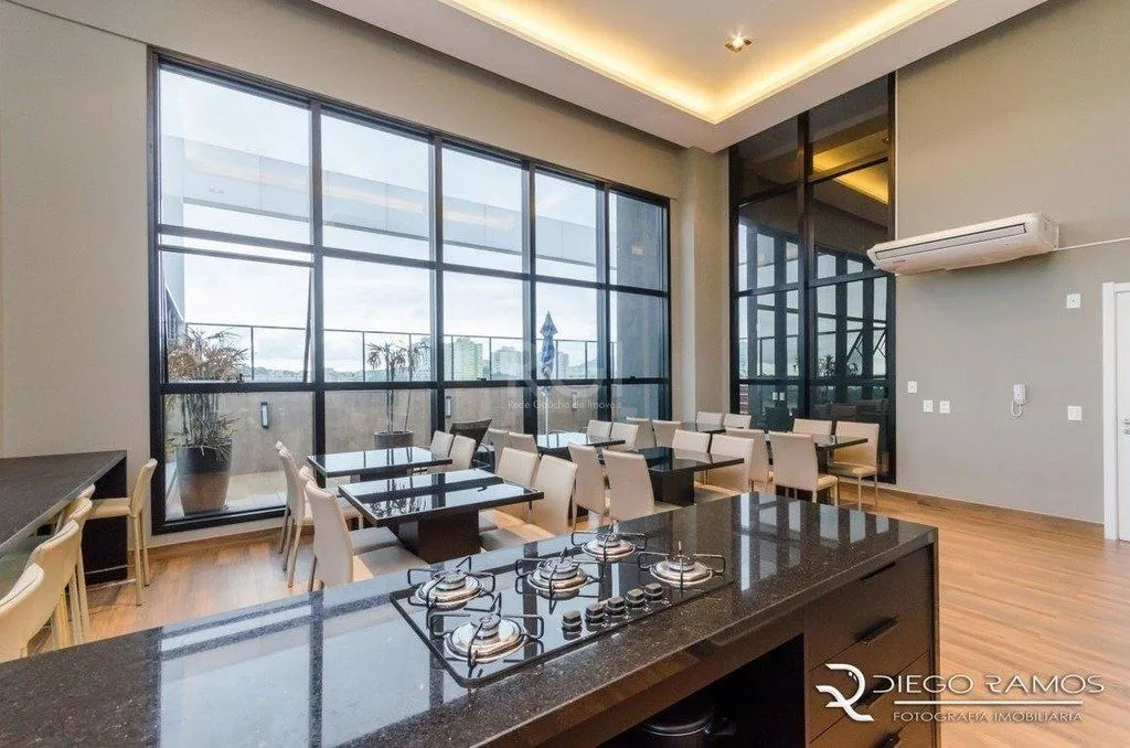 Imagem Apartamento com 3 quartos, 1 suíte, churrasqueira, 2 vagas, no bairro Cristal