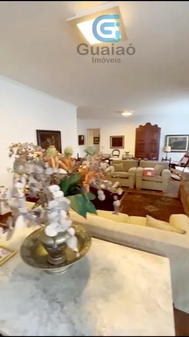 Imagem VENDO AMPLO APARTAMENTO DE 3 DORMITÓRIOS E SUITE NO CORAÇÃO DO GONZAGA EM SANTOS