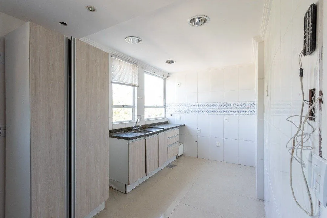 Imagem Cobertura para Venda - 79.22m², 2 dormitórios, sendo 1 suites, 1 vaga - Camaquã