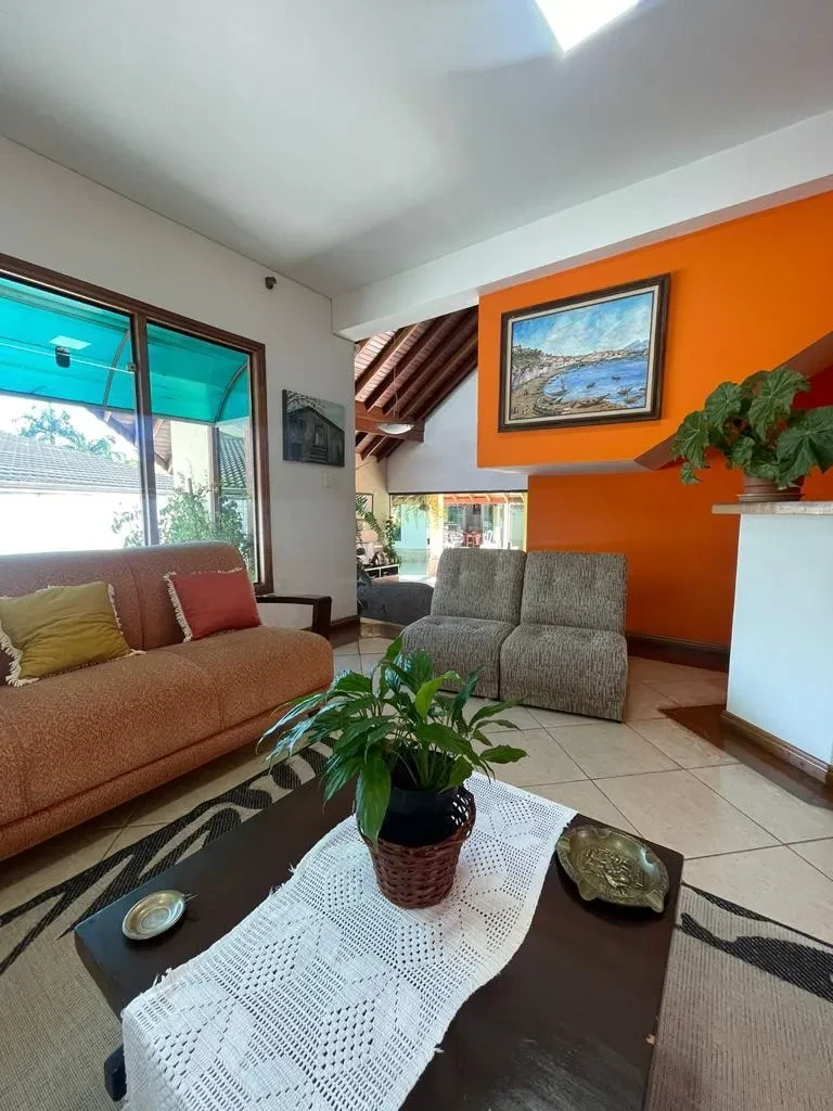 Imagem Sobrado com 3 Quartos à Venda, 386 m² em Vila Oliveira - Mogi das Cruzes