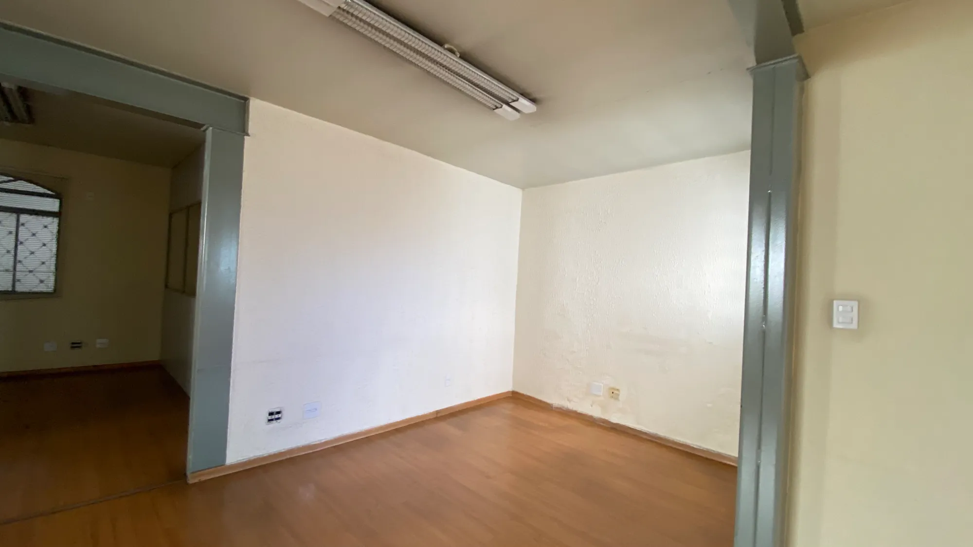 Imagem Casa com 3 Quartos à Venda ou Locação, 187 m² em Betânia - Belo Horizonte