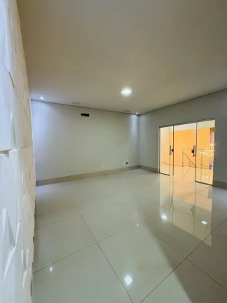 Imagem Sobrado à venda em Avenida - Goianésia/GO