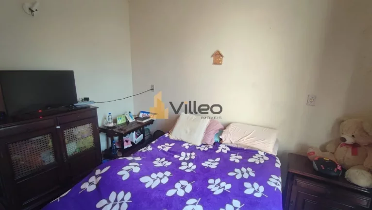 Imagem Descubra esta ampla e aconchegante residência localizada em um dos bairros mais desejados da cidade...