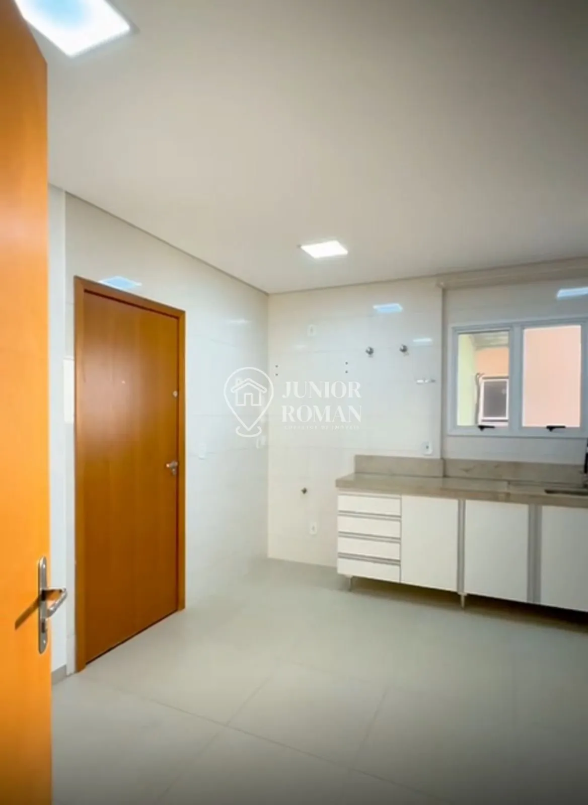 Imagem APARTAMENTO 3 DORM 1 SUITE COM VARANDA NO ED. CHAPADA DIAMANTINA - LUIS EDUARDO MAGALHÃES