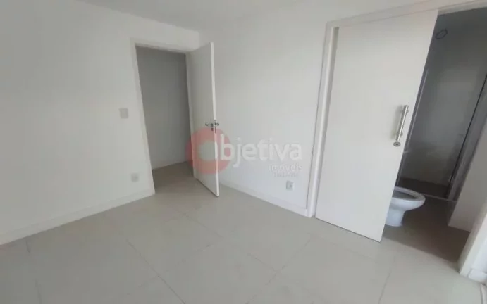 Imagem Cobertura com 6 quartos à venda - Praia do Forte - Cabo Frio/RJ