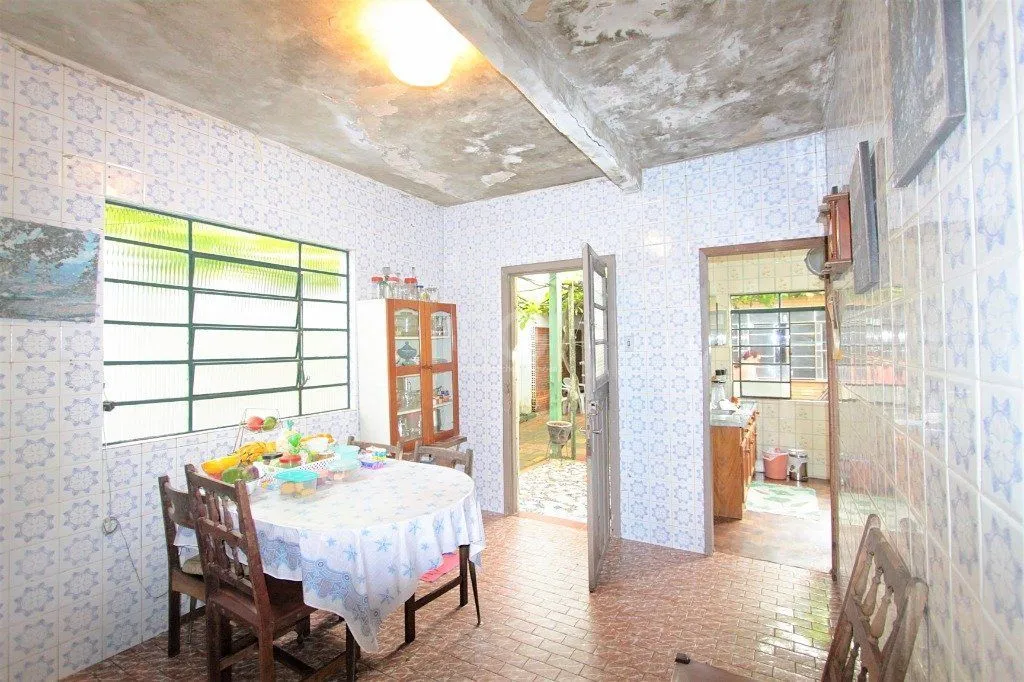 Imagem Casa para Venda - 187m², 3 dormitórios, sendo 1 suites, 2 vagas - Jardim São Pedro