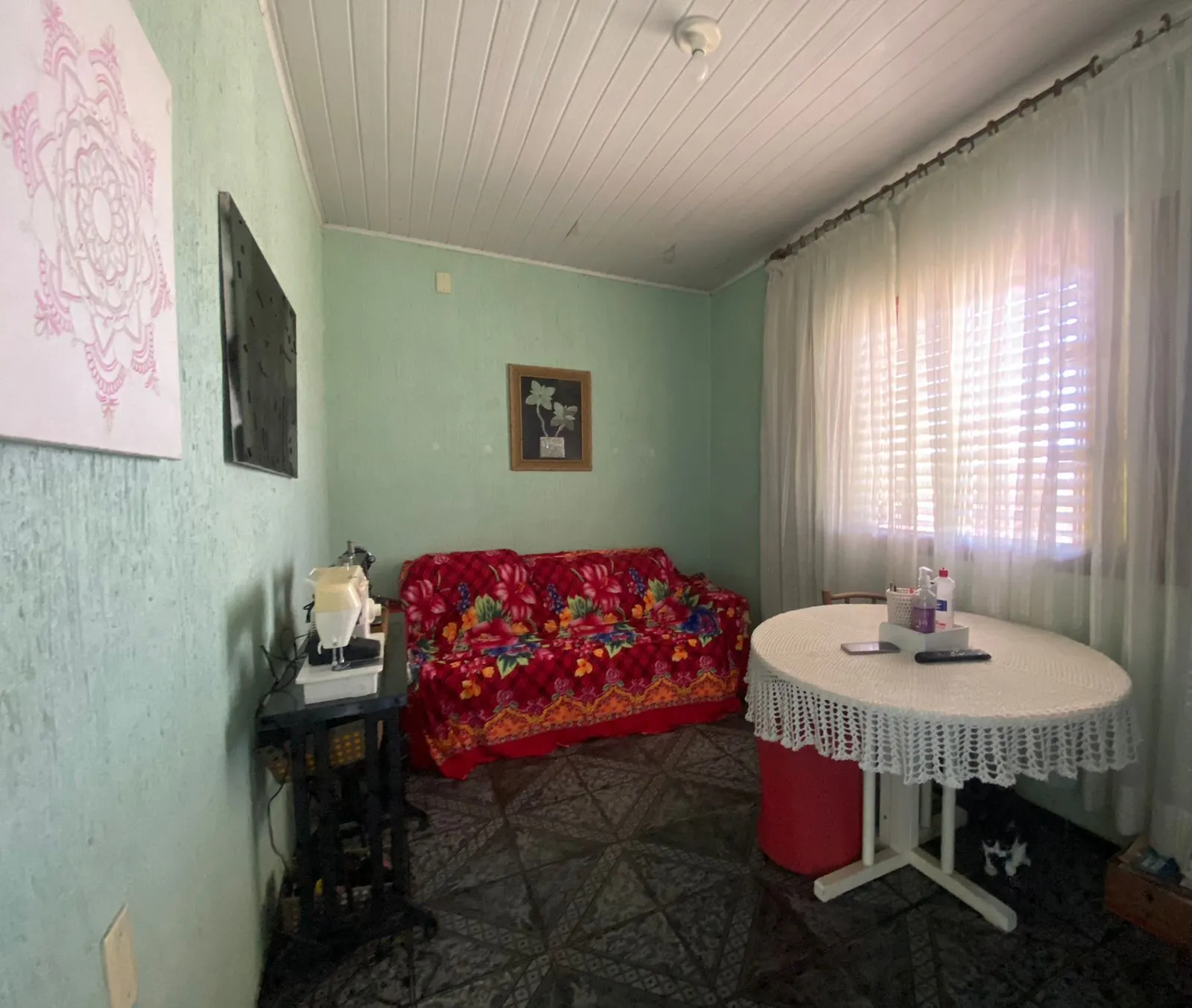 Imagem Casa 3 dormitórios com amplo terreno