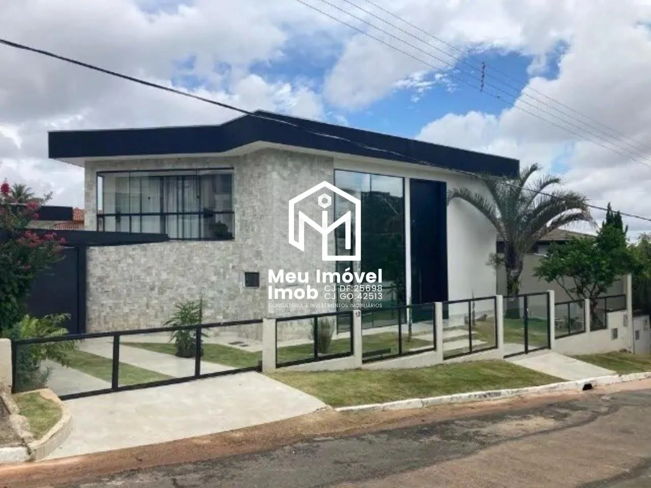 Imagem SHA Conjunto 6 Arniqueiras Res Village 5 Quartos 767 m²