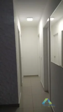 Imagem Lindo apartamento todo reformado decorado com 3 dormitórios e ótima localização