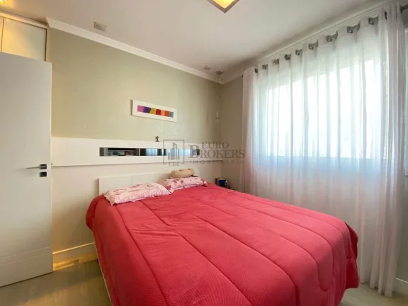 Imagem Apartamento com 3 dormitórios à venda no Centro de Balneário Camboriú/SC