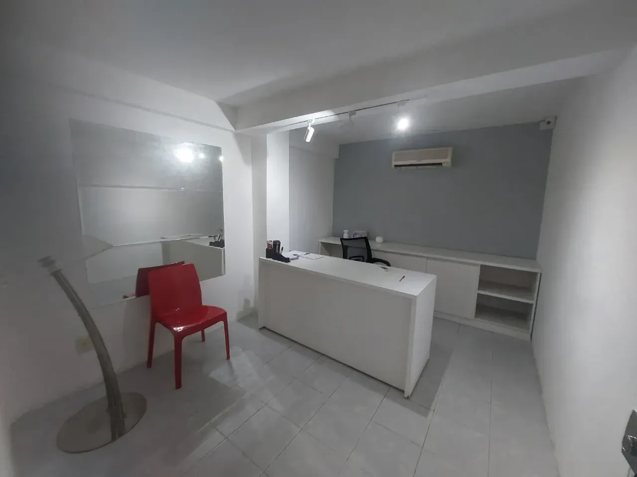 Imagem Galpão à Venda ou Locação, 780 m² em Tamarineira - Recife