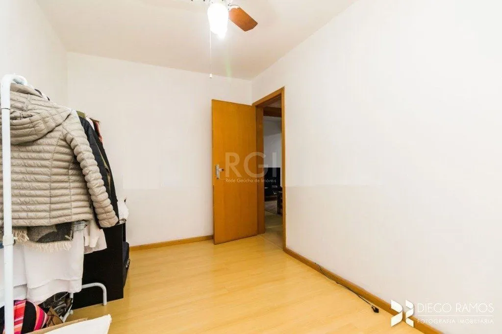 Imagem Apartamento para Venda - 79m², 2 dormitórios, 1 vaga - Partenon