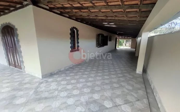 Imagem Casa Independente a venda de 4 quartos - Vila do Pero - Cabo Frio