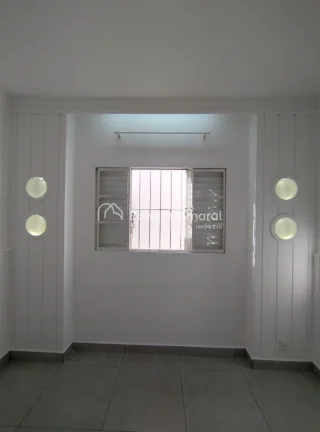 Imagem Casa Térrea para Locação, 02 quartos 

2 dormitórios espaçosos;
1 banheiro social;
Sala de esta...