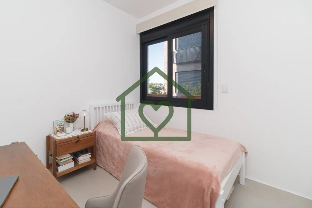 Imagem APARTAMENTO DE 58m² COMPLETAMENTE MOBILIADO! COM 2 DORMITÓRIOS (1 SUÍTE), BANHEIRO SOCIAL, SALA D...