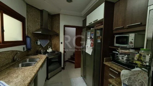 Imagem Casa Condominio para Venda - 420m², 4 dormitórios, sendo 4 suites, 2 vagas - Três Figueiras