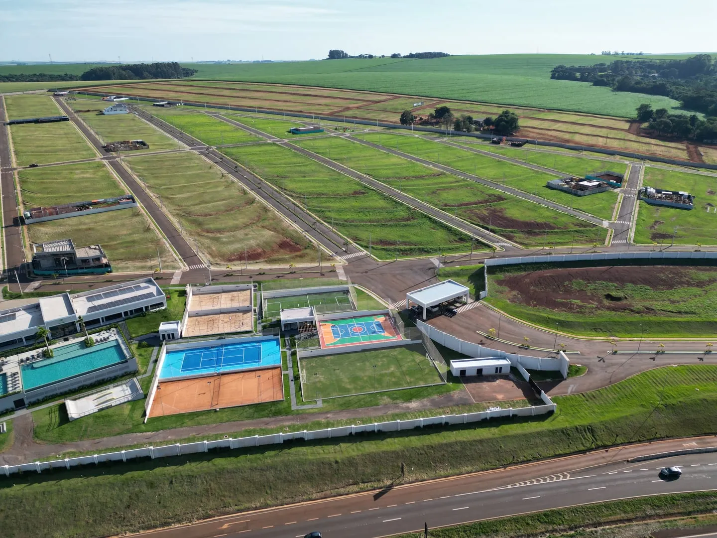 Imagem Terreno à Venda com 300m2 no Vitality Home e Resort em Cascavel