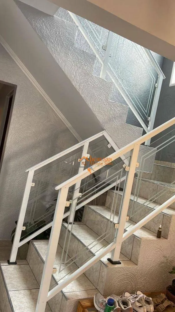 Imagem Sobrado com 2 dormitórios à venda, 216 m² por R$ 630.000,00 - Jardim Monte Carmelo - Guarulhos/SP