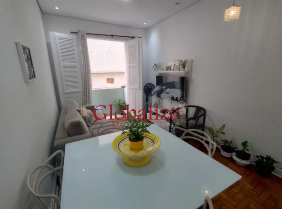 Foto do imóvel Apartamento 2 dormitórios próximo à praia no bairro do Boqueirão em Santos por R$425.000,00