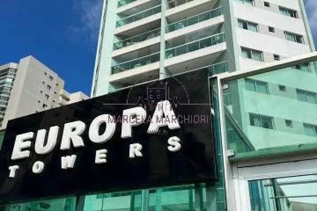 Imagem Apartamento da quadra da praia com vista para o mar, montado e decorado