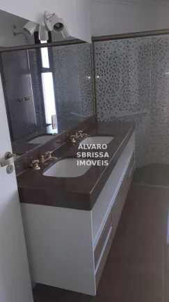 Imagem Apartamento com 4 vagas, 4 dormitórios sendo 2 suítes, todos com armários, portas balcões, venezianas automáticas e lindas vistas. 287m2. 1 por andar
