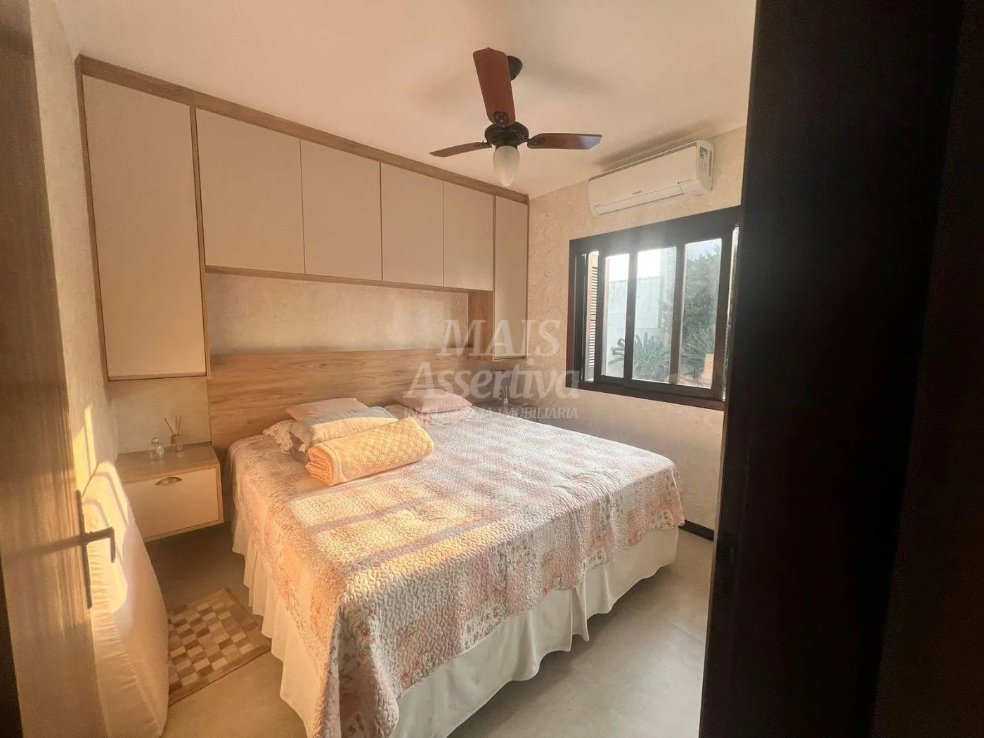 Imagem ExcelenteCasa à venda em Xangri-Lá/RS - 3 Dormitórios, 1 Suíte