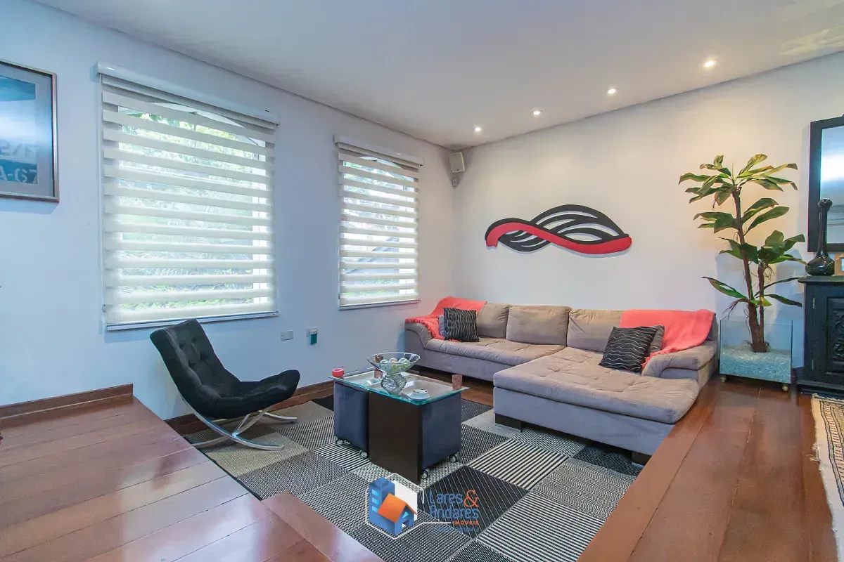 Imagem Casa para venda e locação em Jardim da Glória com 4 quartos, sendo 3 suítes, 389m²