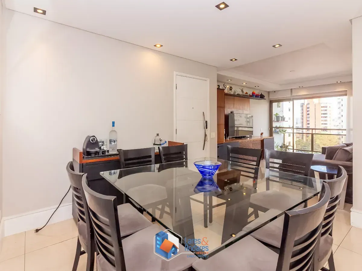 Imagem Apartamento para venda em Moema com 3 quartos, sendo 1 suíte, 107m²