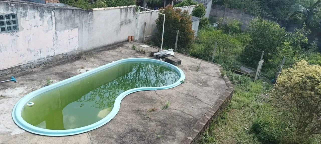 Imagem Casa para Venda - 250m², 3 dormitórios, sendo 1 suites, 2 vagas - Vila Nova, Porto Alegre