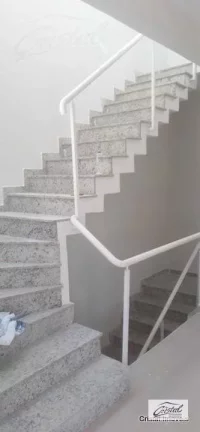 Imagem Casa com 3 dormitórios à venda, 250 m² por R$ 1.100.000,00 - Roselandia - Cotia/SP