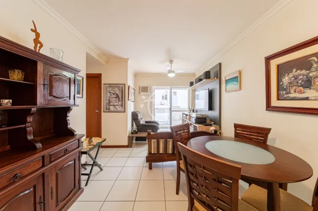 Imagem Apresentamos um lindo apartamento com 3 quartos, sendo 1 suíte