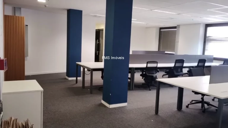 Imagem Conjunto comercial mobiliado com 286m² no Rio de Janeiro.