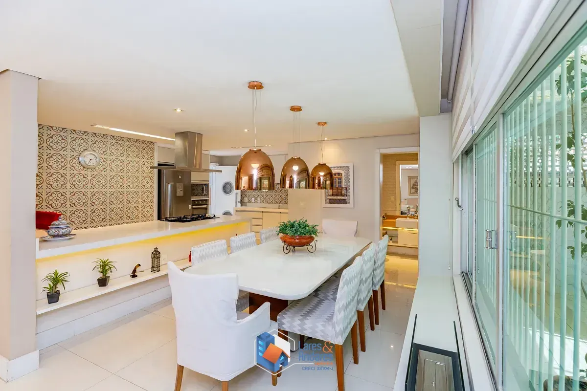 Imagem Casa para venda em Vila Anhangüera com 4 quartos, sendo 2 suítes, 167m²