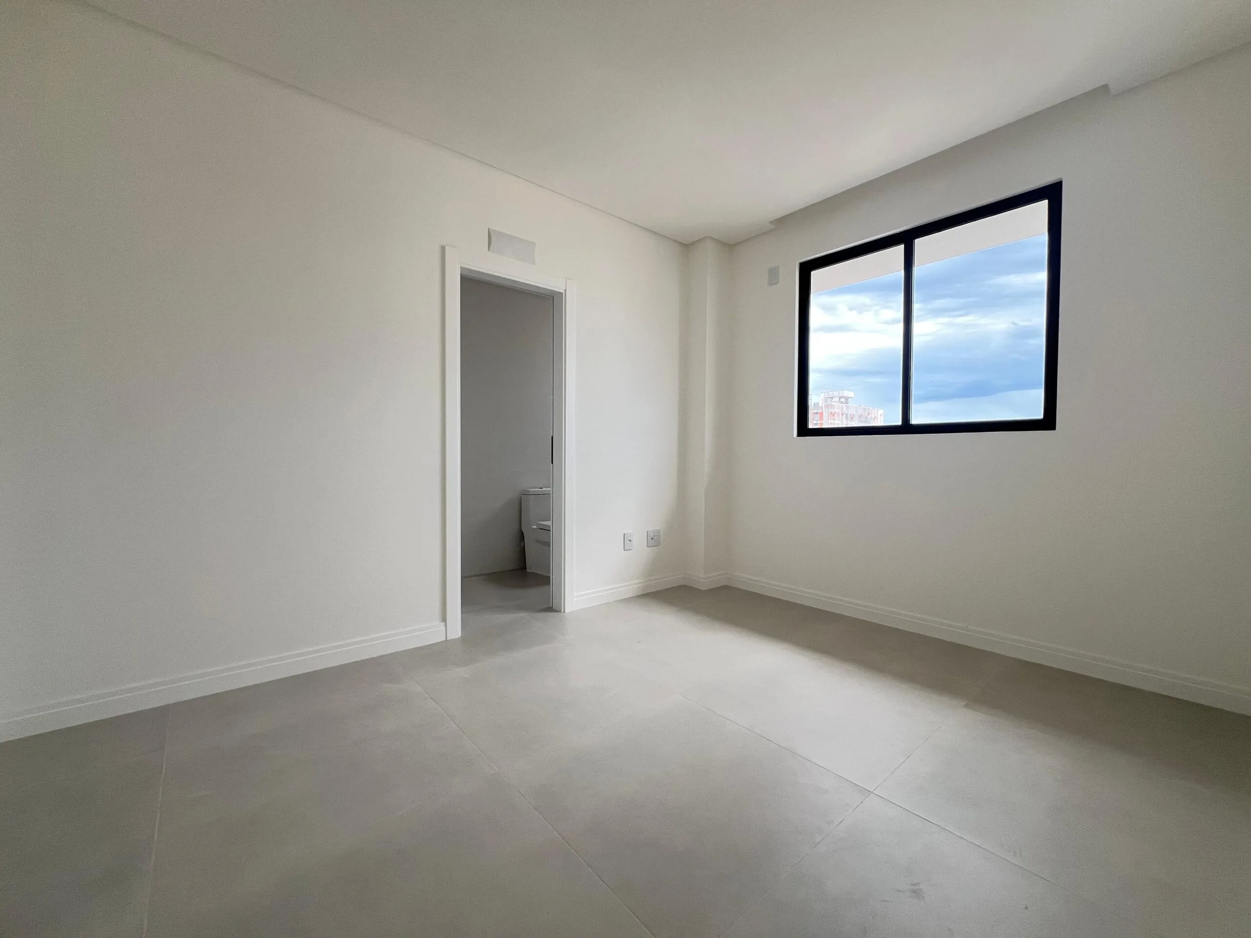 Imagem Apartamento à venda com 118m2 por R$ 1.810.000,00