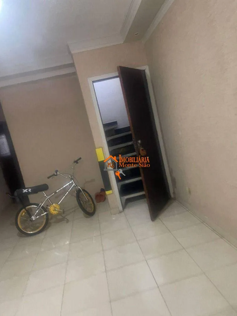 Imagem Sobrado com 2 dormitórios à venda, 180 m² por R$ 426.000,00 - Recreio São Jorge - Guarulhos/SP