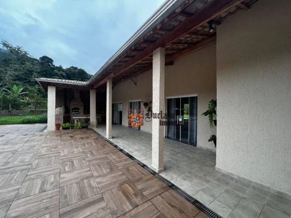 Imagem Chácara com 4 dormitórios à venda, 2400 m² por R$ 1.240.000,00 - Parque Serra Mar - Peruíbe/SP