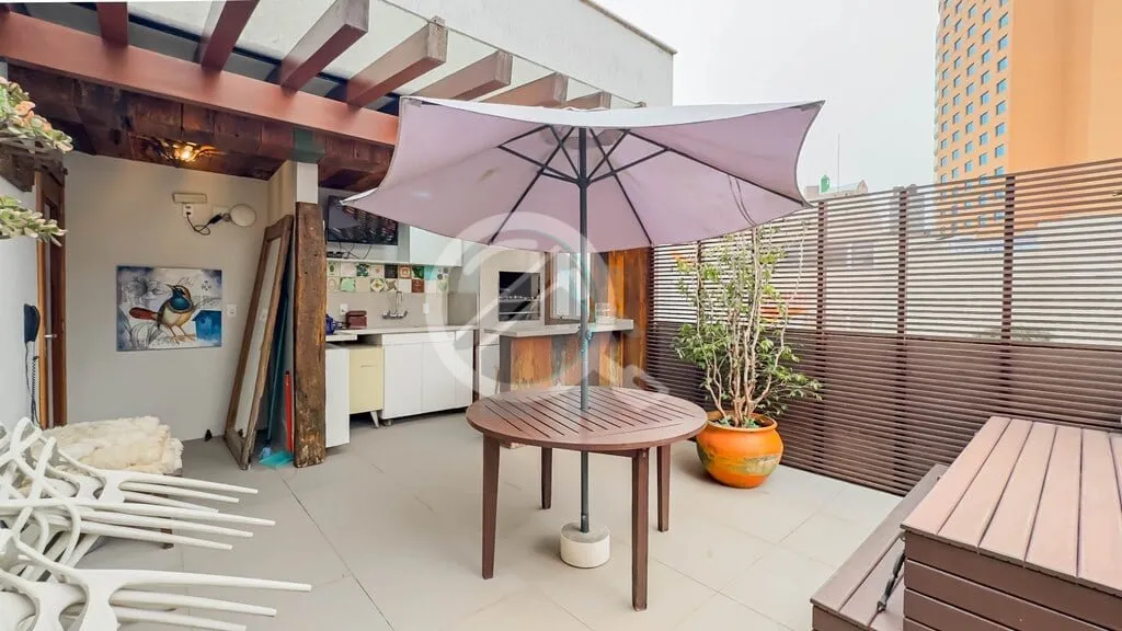Imagem Excelente apartamento com 2 suítes totalmente mobiliado, inclusive com os eletrodomésticos, 49,62m...