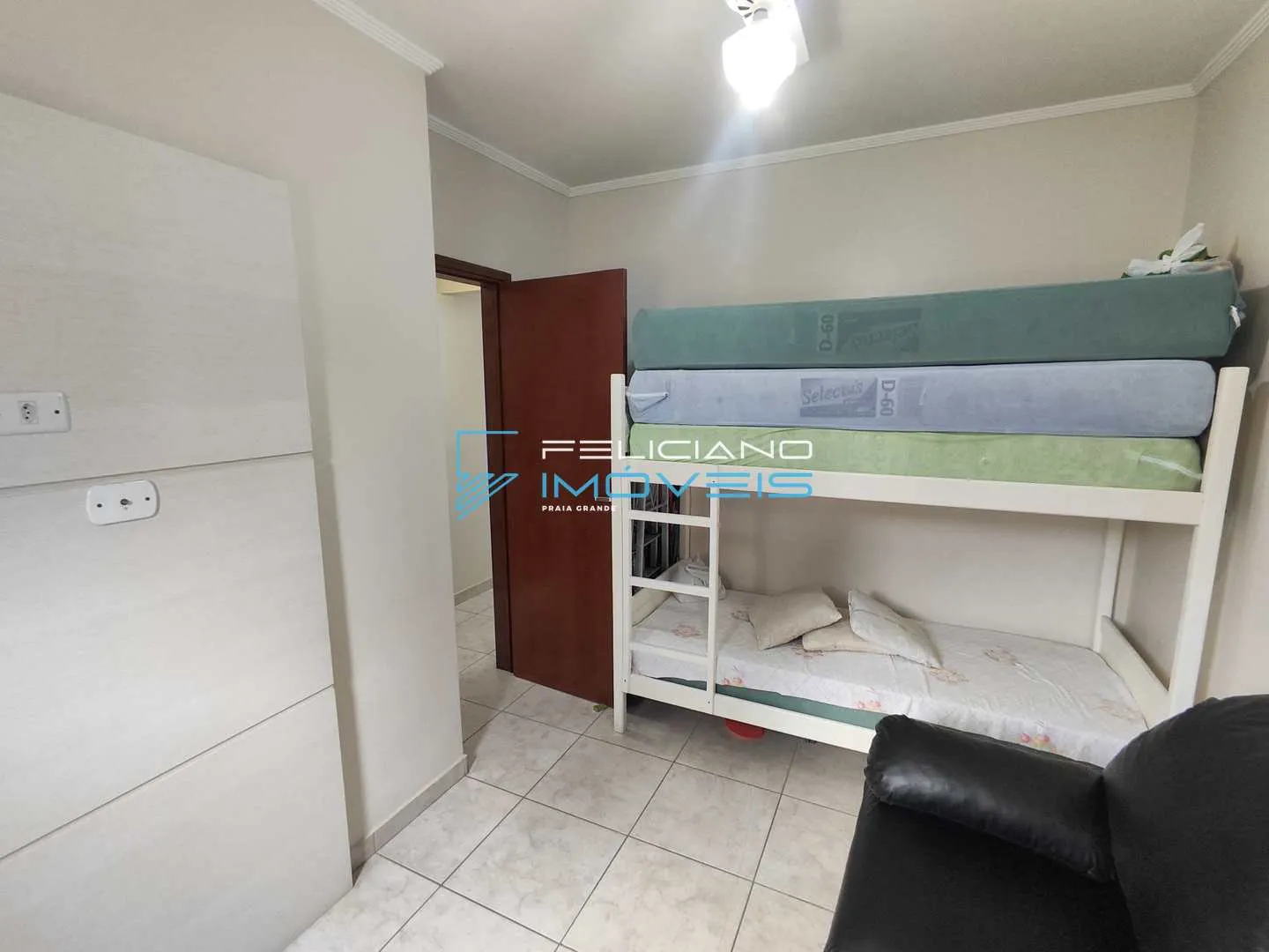 Imagem Apartamento com 2 quartos, Guilhermina, Praia Grande - R$ 495 mil, Cod: 4718