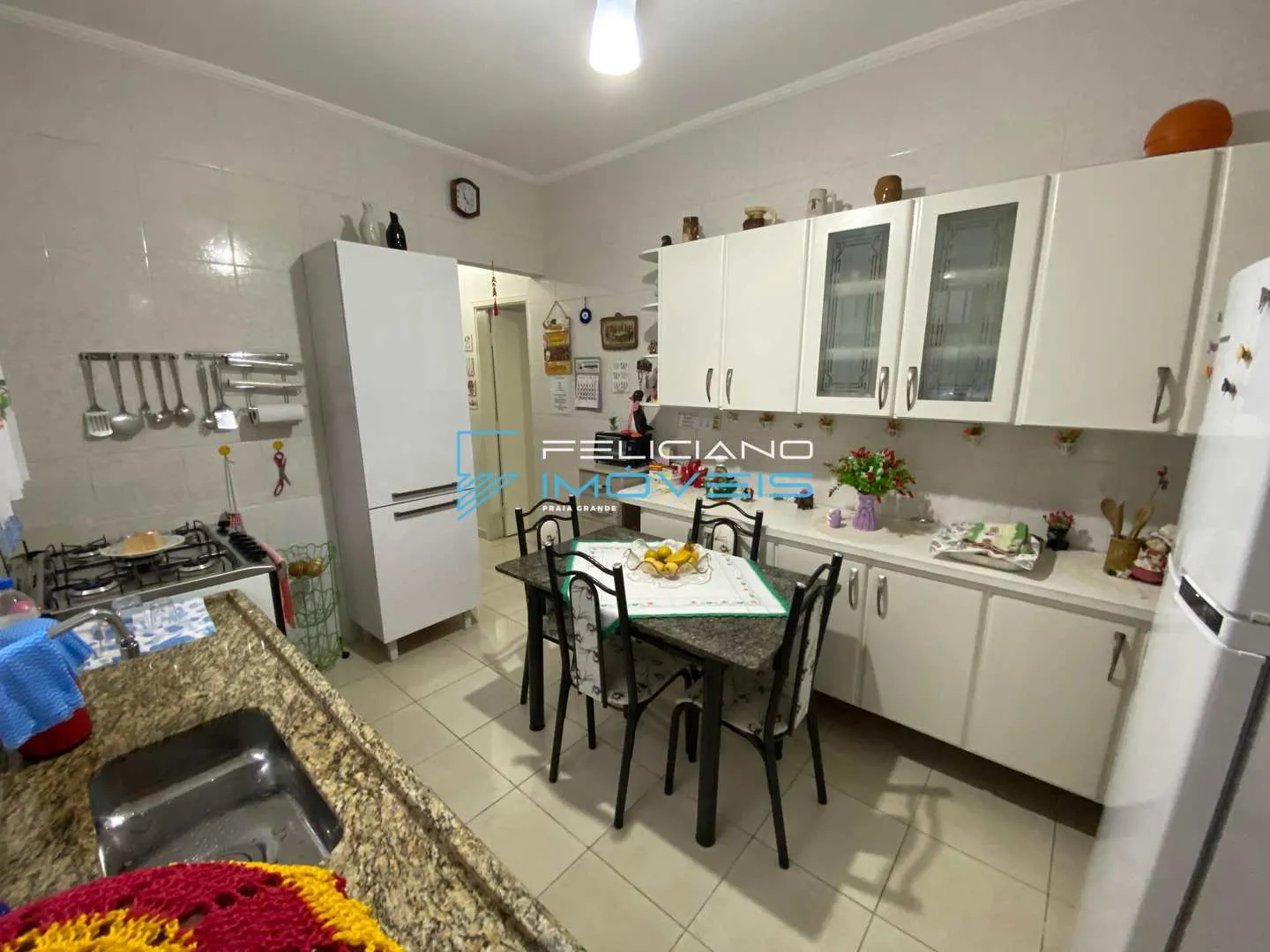 Imagem Casa com 2 quartos, Boqueirão, Praia Grande - R$ 650 mil, Cod: 6529