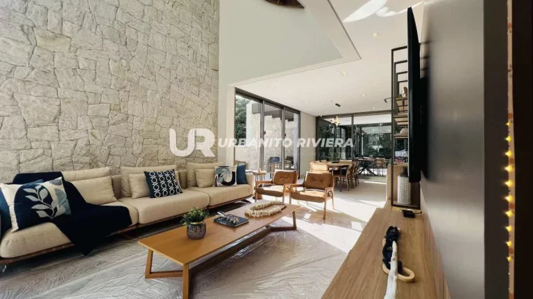 Imagem Casa sofisticada na Riviera com piscina aquecida, sauna e localização privilegiada