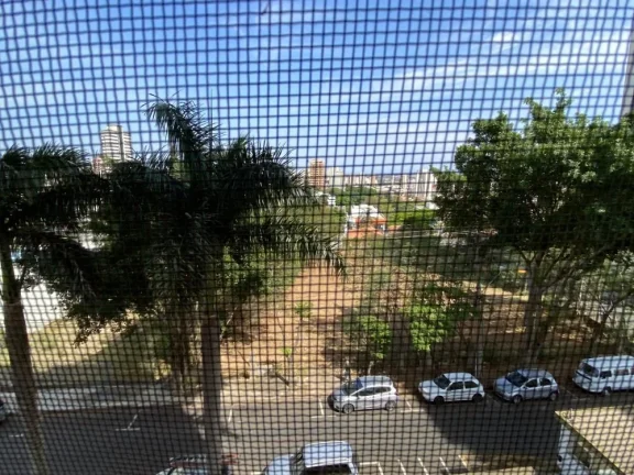 Imagem Amplo apartamento localizado próximo à Avenida Independência, com 132 m² de área útil distribu...