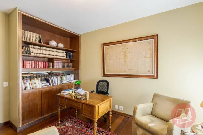 Imagem Apartamento luxuoso de 257 m²,3 dormitórios, suíte e 2 vagas.;