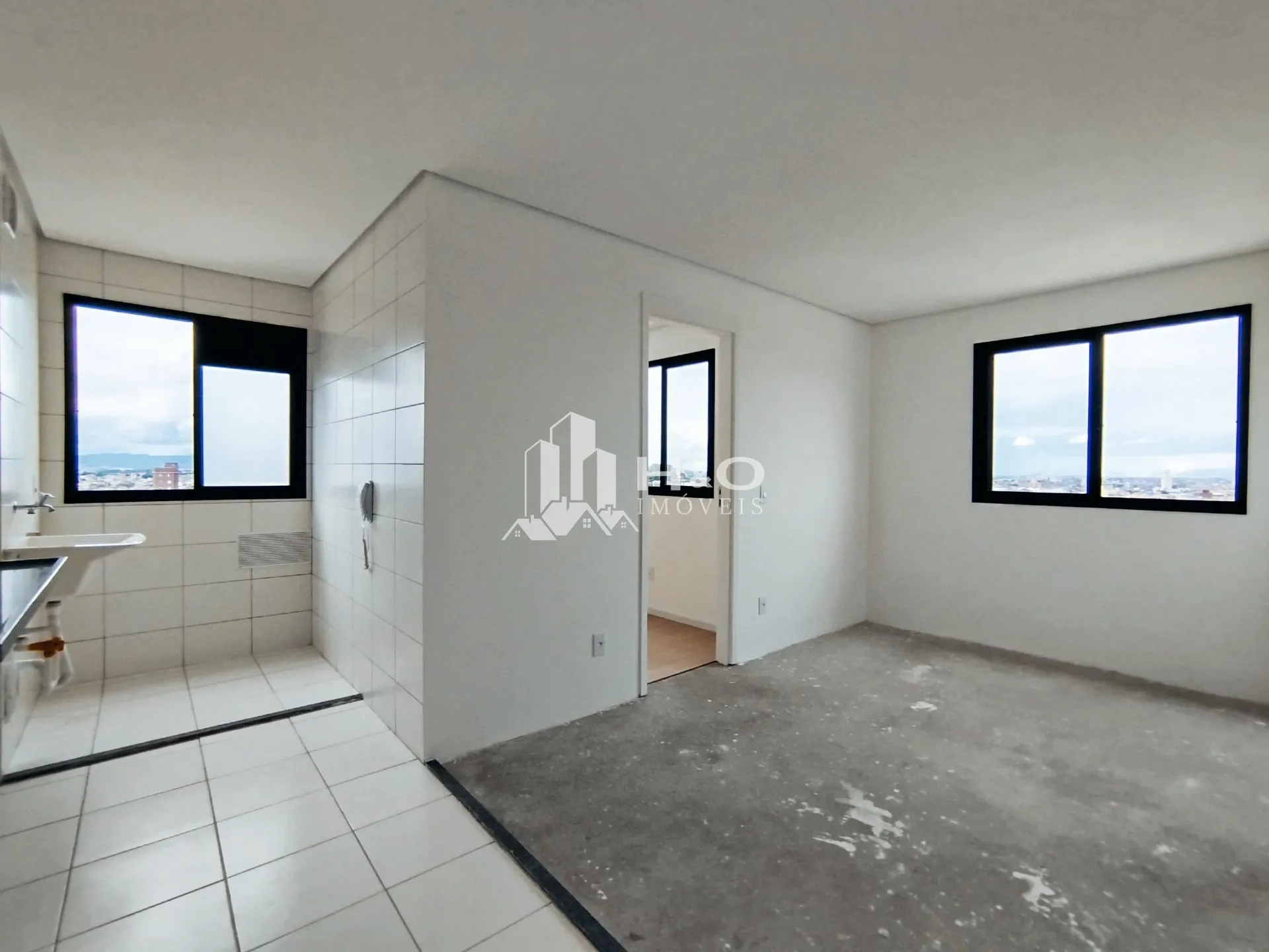 Foto do imóvel Oportunidade, Apartamento à venda no ARTUR ALVIM possui 40 metros quadrados com 2 quartos e uma vaga de garagem.
