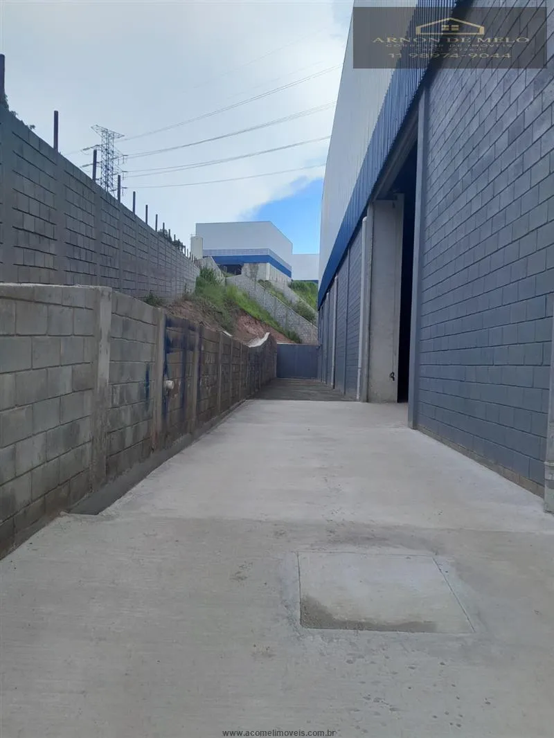 Imagem Galpões para locação em Itapecerica da Serra no bairro Embu Mirim