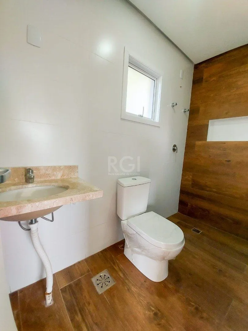 Imagem Casa Condominio para Venda - 128.96m², 4 dormitórios, sendo 2 suites, 2 vagas - Tristeza